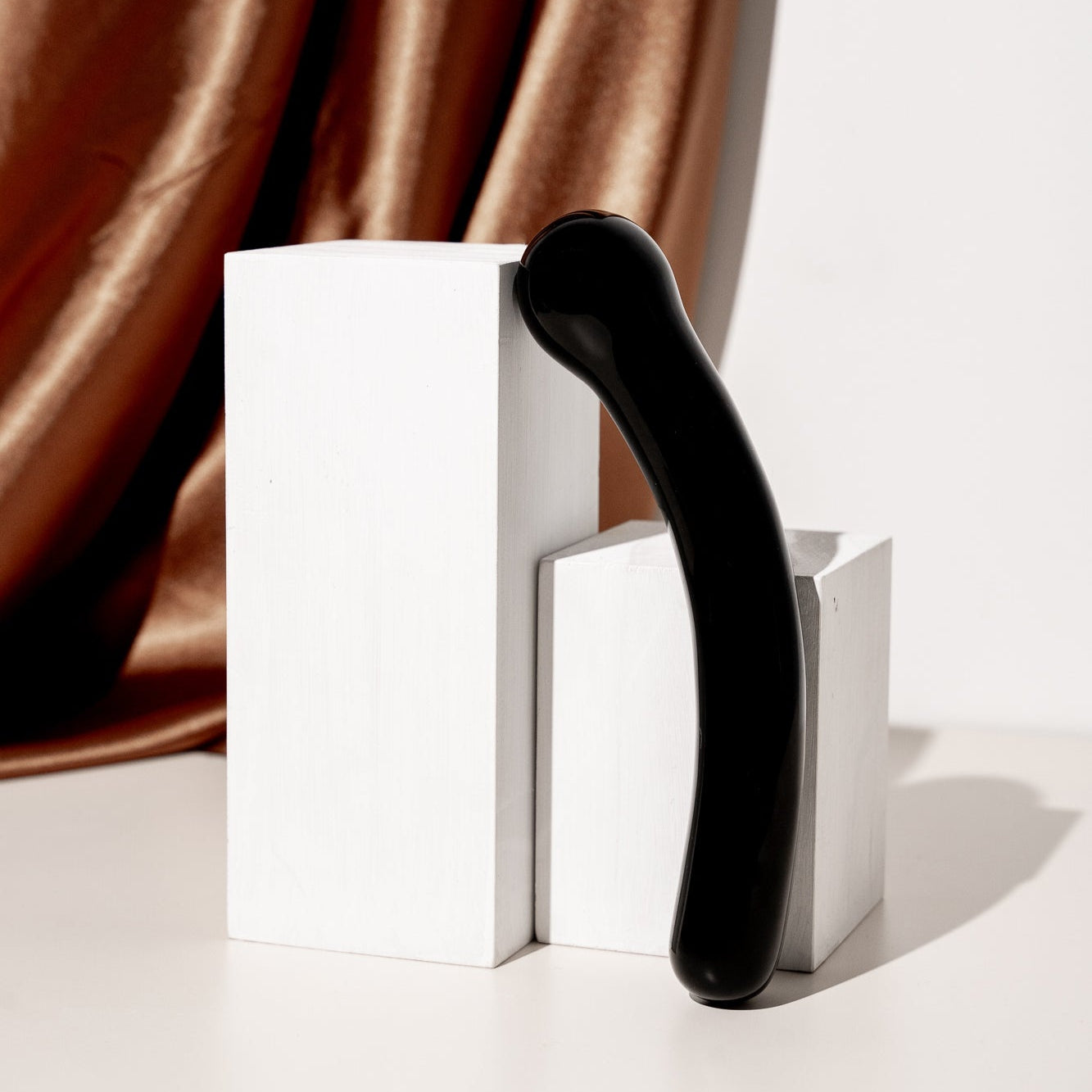 Obsidian Curve Crystal Dildo