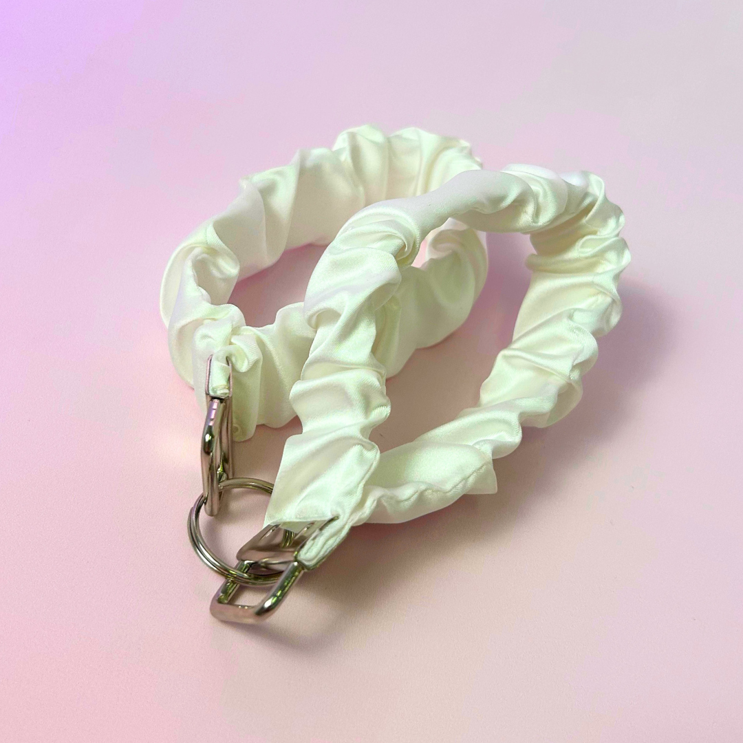 Kinky cuffs