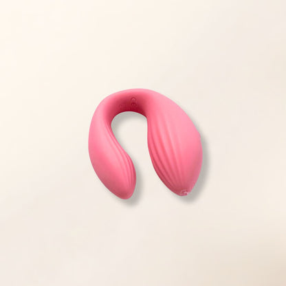The Blusha Couples Vibrator