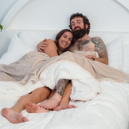 Waterproof Splash Blanket™ - Champagne The OG