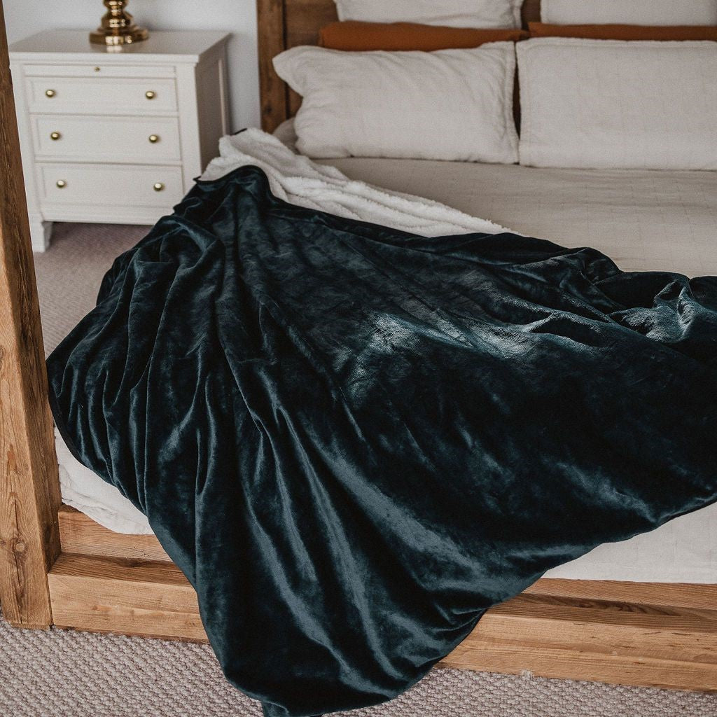 Waterproof Splash Blanket™ - Tasmanian Navy The OG