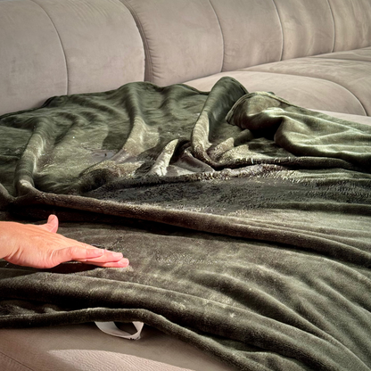 Waterproof Splash Blanket™️ - Army Double Veluxe