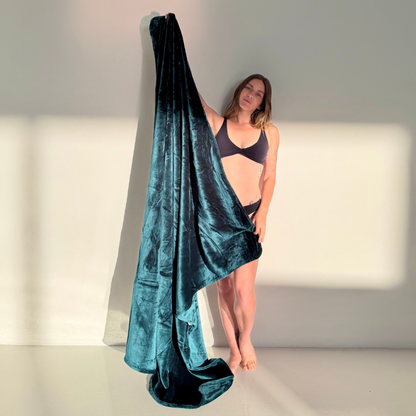 Waterproof Splash Blanket™️ - Emerald Green Double Veluxe