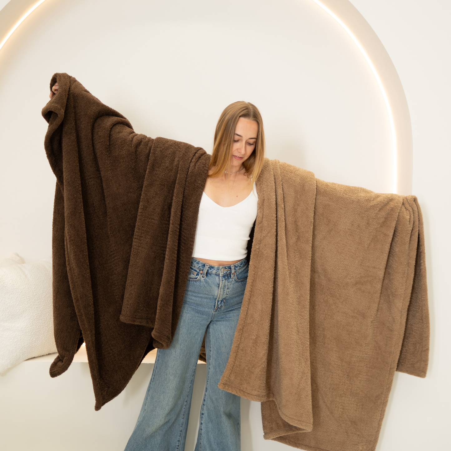 The Snuggle Range Waterproof Splash Blanket - Affogato