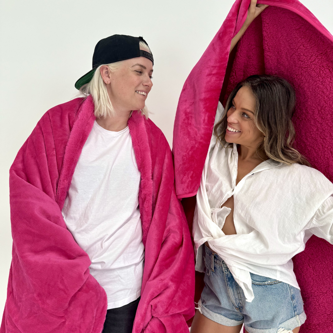Waterproof Splash Blanket™ - Sassy Pink The OG